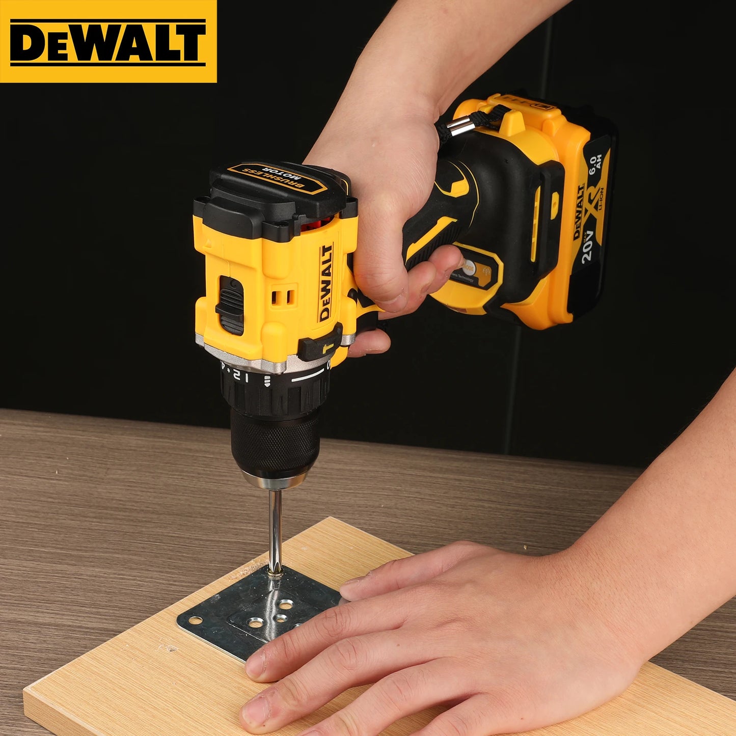 DEWALT DCD805 20V Brushless Cordless Hammer Drill Driver 1/2" Keyless 34000BPM 90Nm 2000RPM 3-Mode LED Bare Tool