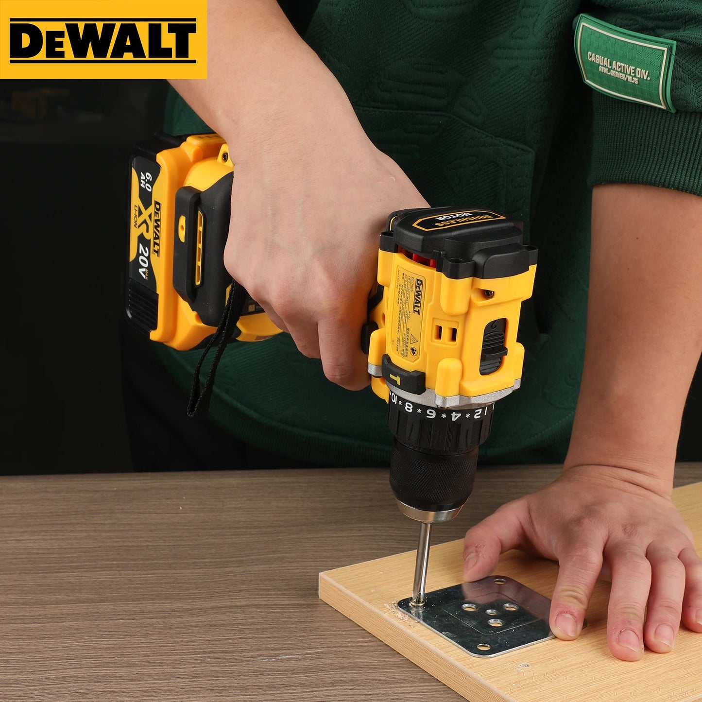 DEWALT DCD805 20V Brushless Cordless Hammer Drill Driver 1/2" Keyless 34000BPM 90Nm 2000RPM 3-Mode LED Bare Tool